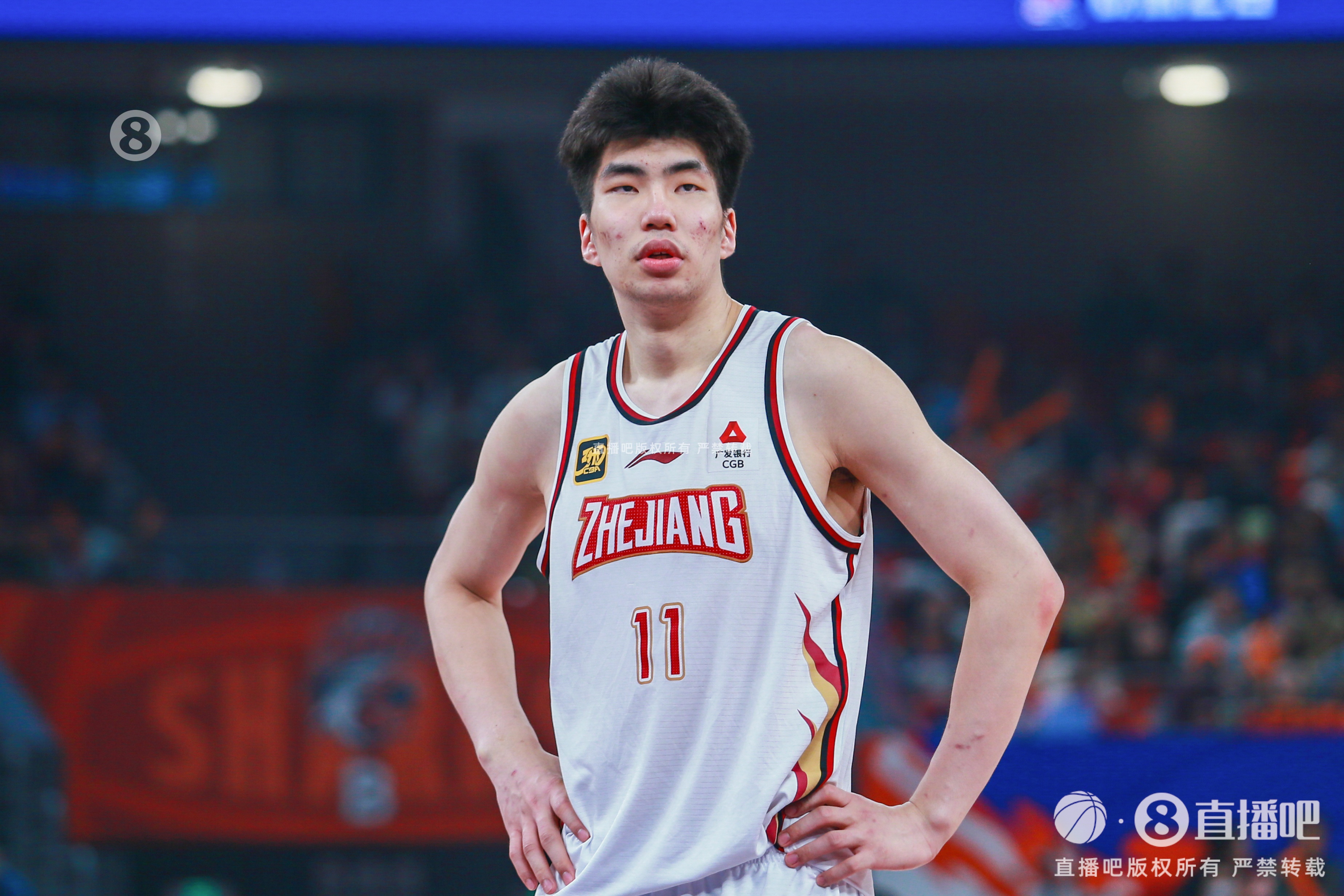 火力點太集中！浙江首節僅余嘉豪&瓊斯有得分入賬 其余5人10中0
